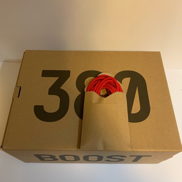 adidas Yeezy Boost 380 Pepper Non-Reflective - Picture 7 of 7